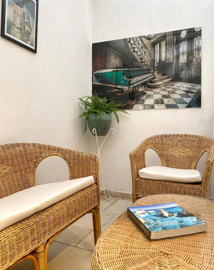 La Dimora Del Mercante - Puglia Mia Apartments Monopoli Exterior foto