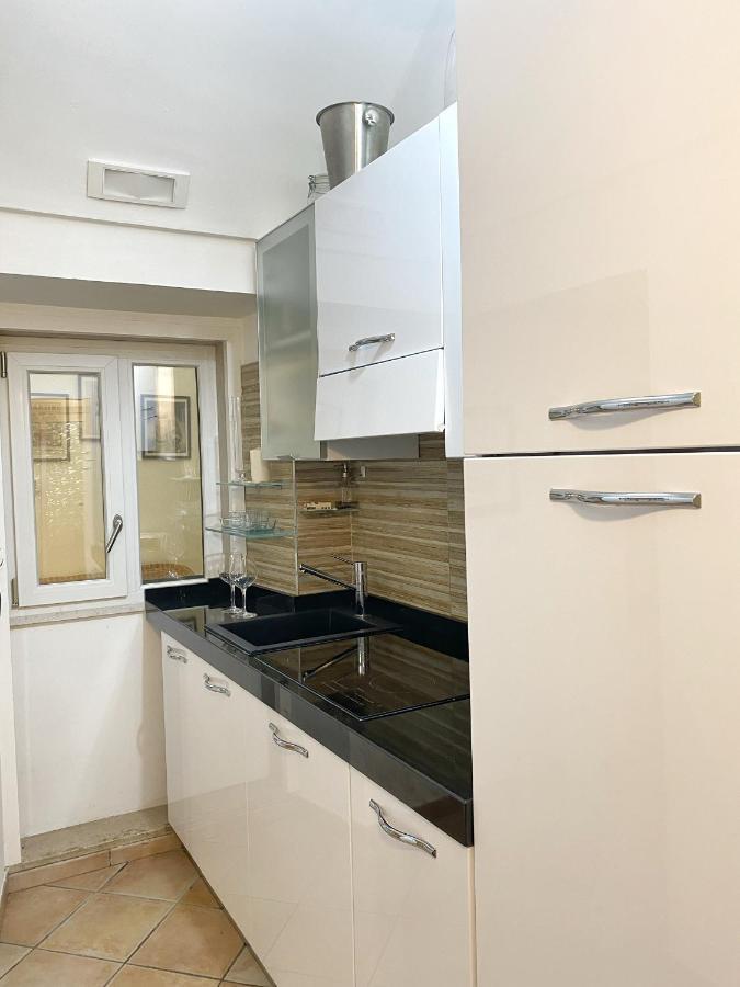 La Dimora Del Mercante - Puglia Mia Apartments Monopoli Exterior foto