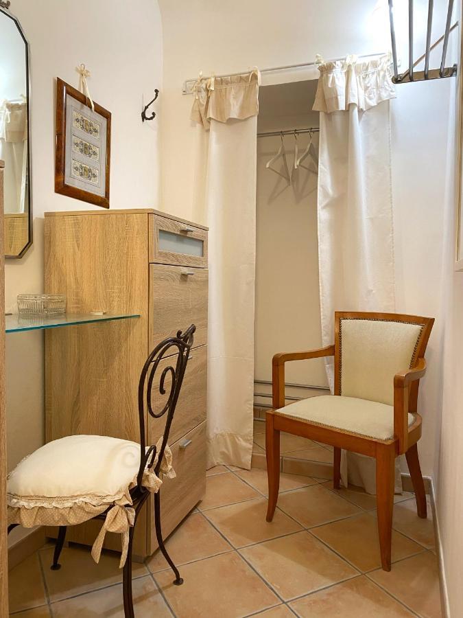 La Dimora Del Mercante - Puglia Mia Apartments Monopoli Exterior foto